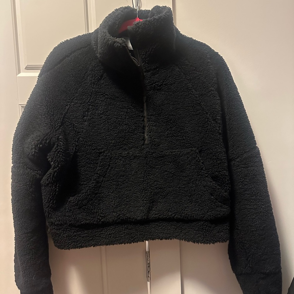 Lululemon Black Fleece Pullover